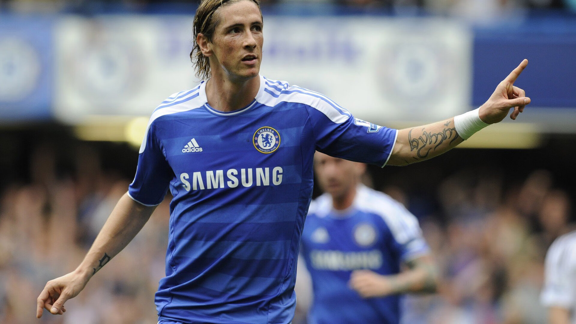 西甲国家德比之夜,恩佐关键进球定乾坤,一记弧线改写百年恩怨